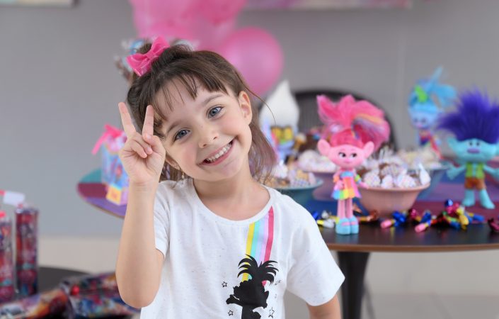 05 Anos Lara