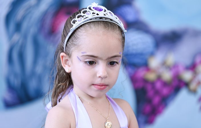 04 Anos Kaya Maluf