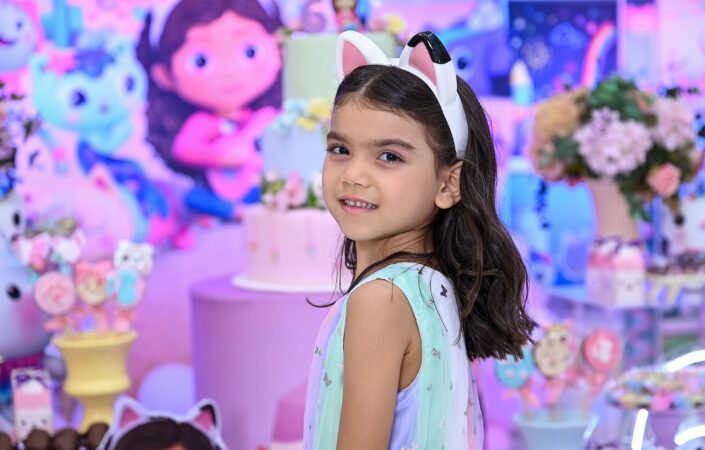 06 Anos Helena